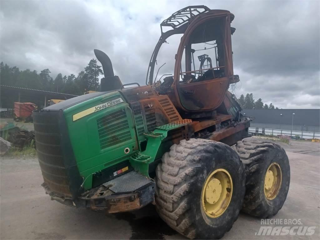 John Deere 1910G Форвардеры
