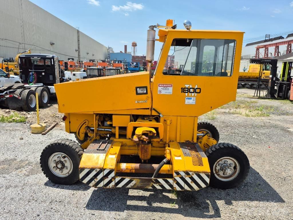  Trackmobile 1800 Коммунальные машины