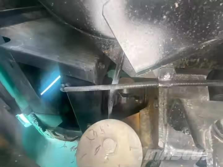 Kobelco SK 60 Гусеничные экскаваторы