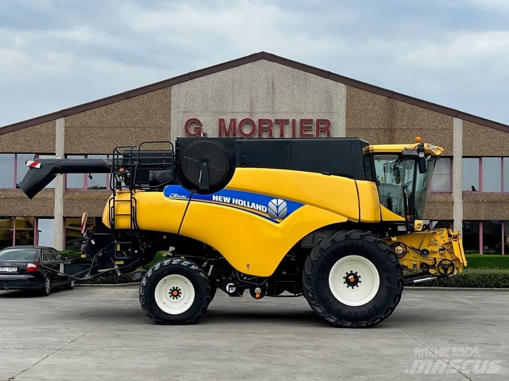 New Holland CR 9090 Зерноуборочные комбайны