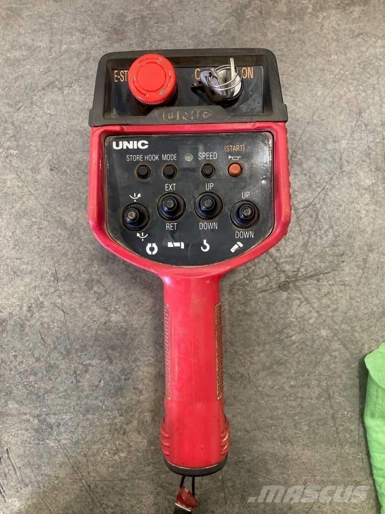 Unic URW-295 Мини-краны