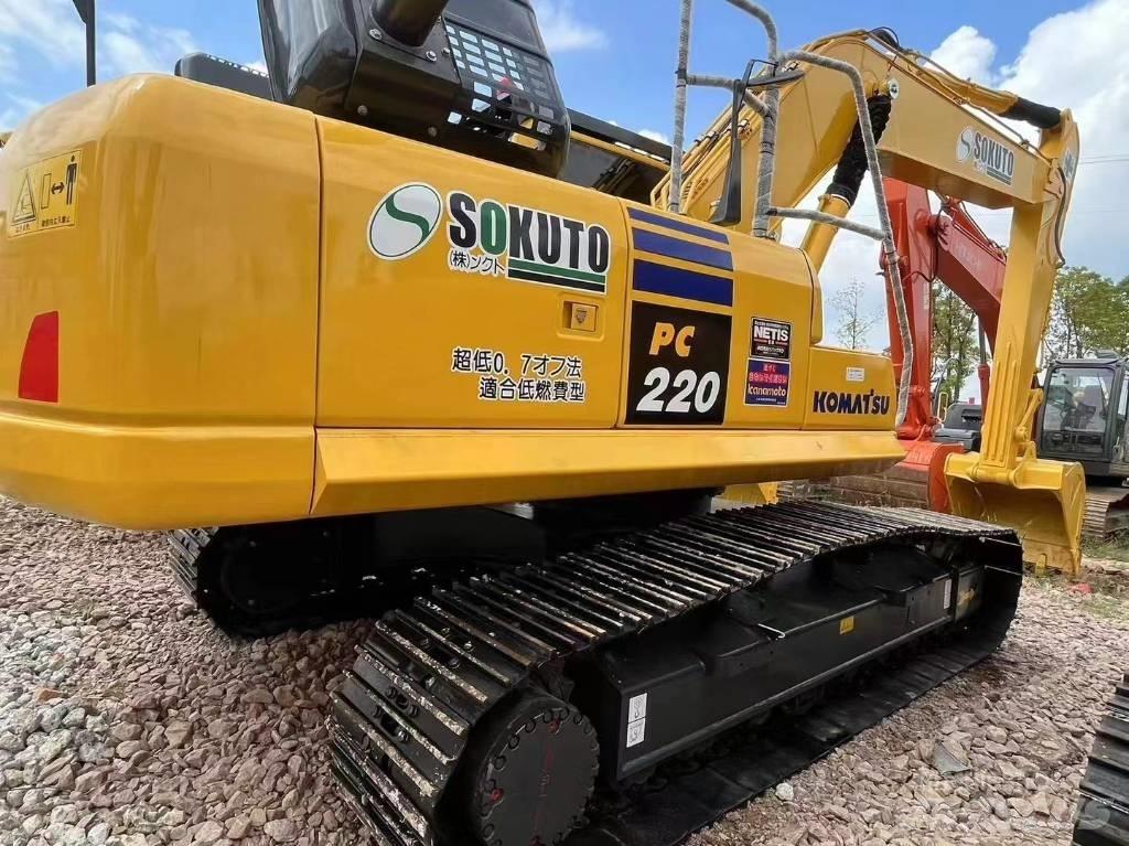 Komatsu pc220 Гусеничные экскаваторы