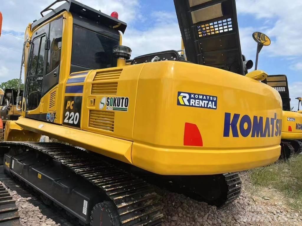 Komatsu pc220 Гусеничные экскаваторы