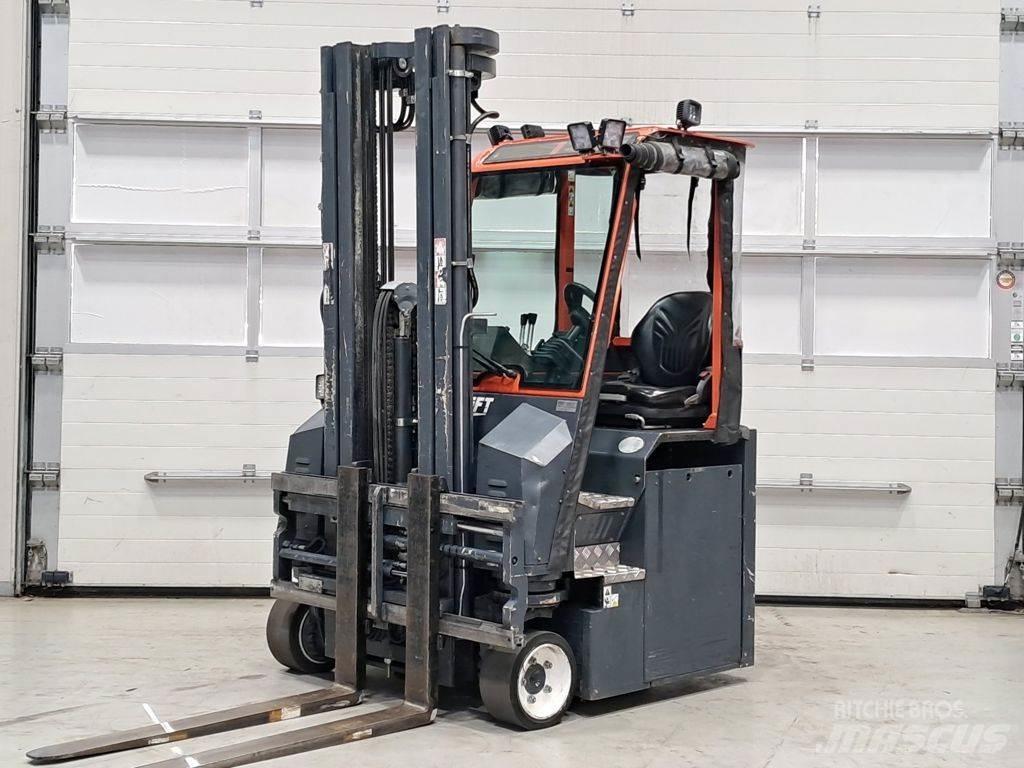 Combilift CBE2500 Боковые погрузчики