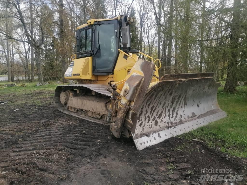 Komatsu 51PX Гусеничные бульдозеры