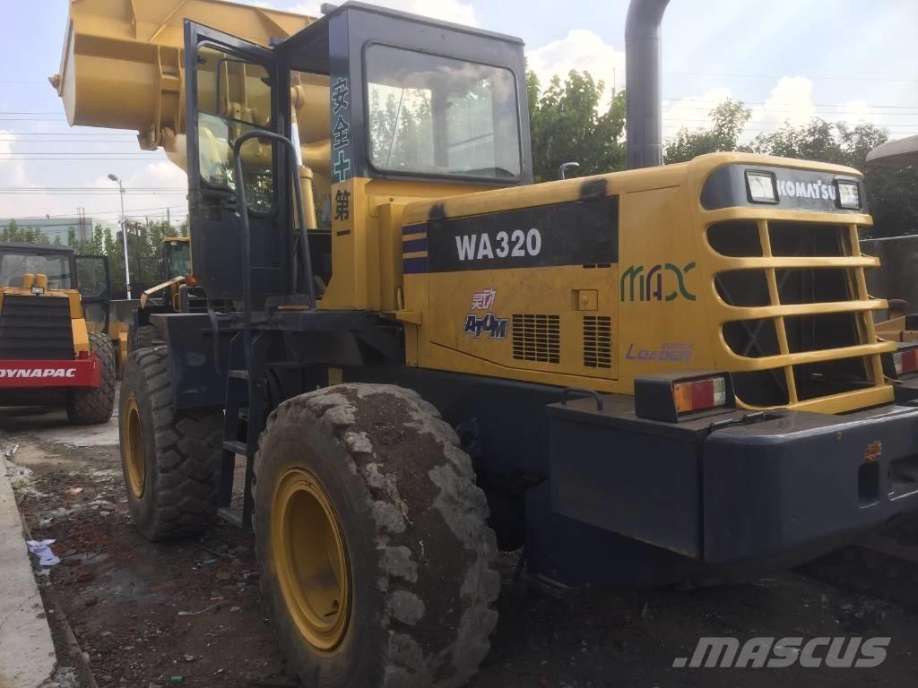Komatsu WA 320-3 Фронтальные погрузчики