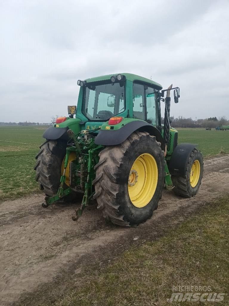 John Deere 6820 AQ Трактора