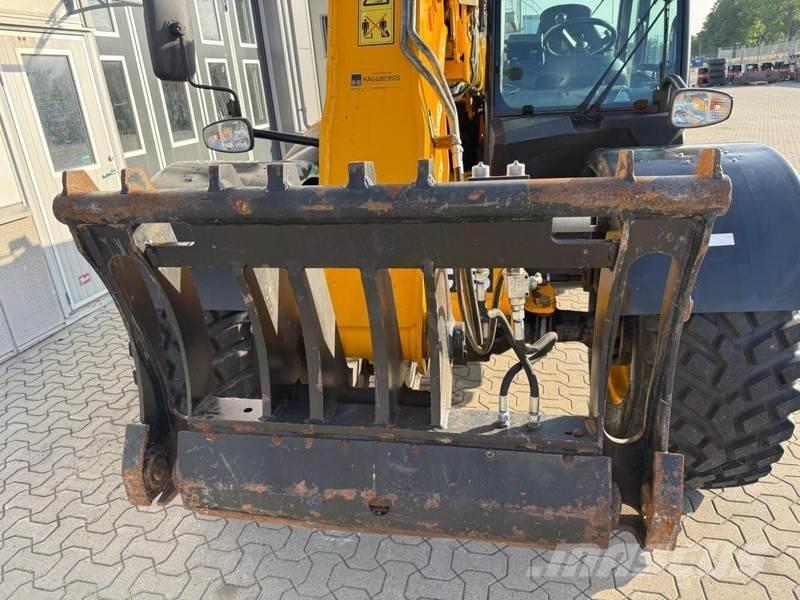 JCB 535-95 40km/h Телескопические фронтальные погрузчики