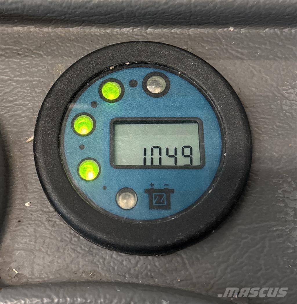 Atlet A160 Самоходные электроштабелёры