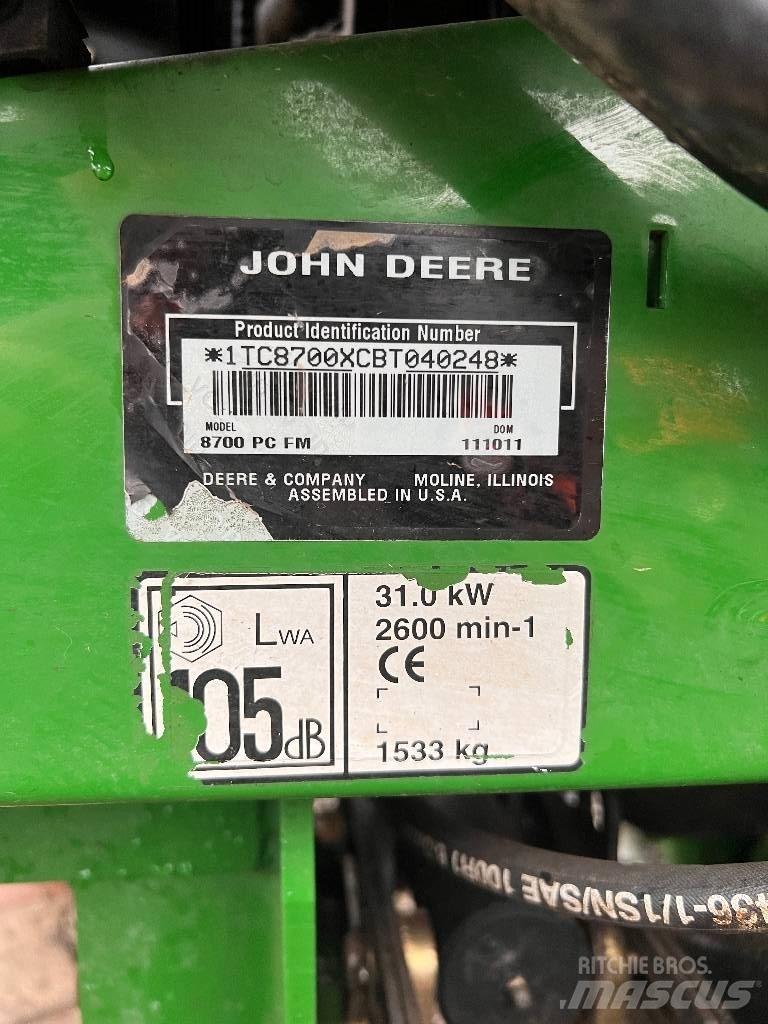 John Deere 8700 Косилки фарватера
