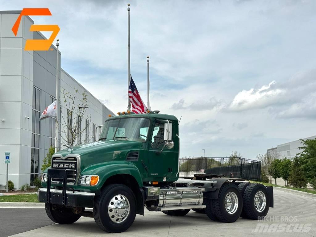 Mack Granite CV713 Седельные тягачи