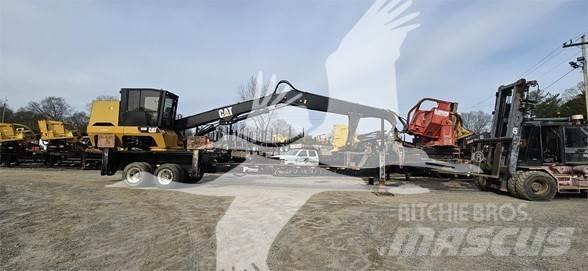 CAT 559D Лесопогрузчик
