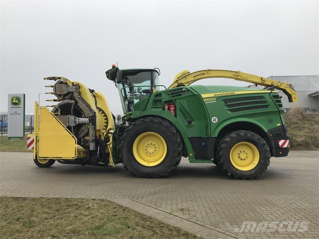 John Deere 8600 Самоходные кормоуборочные комбайны