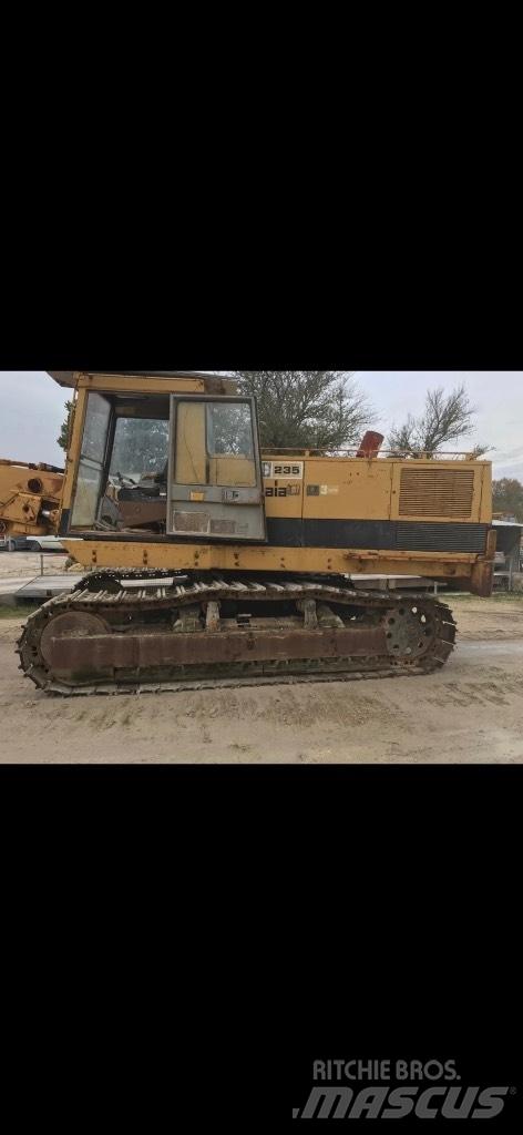 CAT 235 Гусеничные экскаваторы