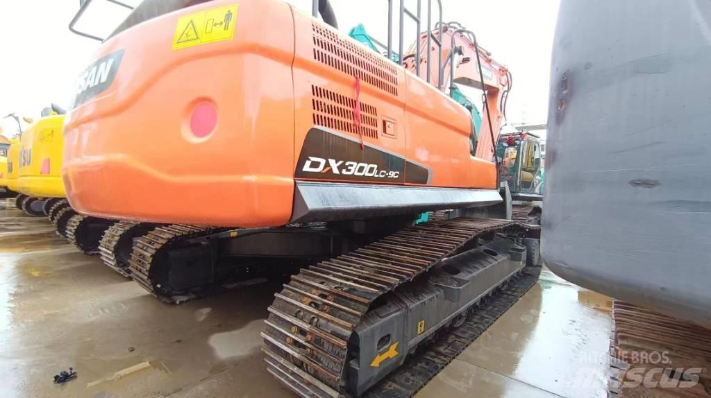 Doosan DX300 LC-9C Гусеничные экскаваторы