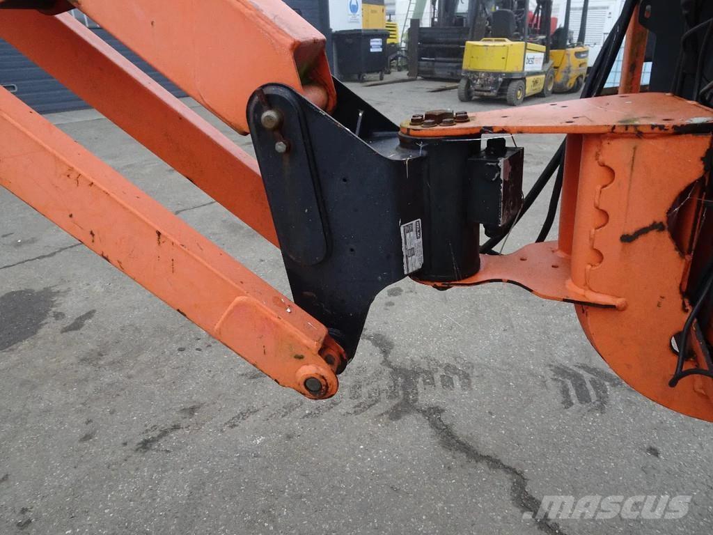 JLG 600AJ Коленчатые подъемники