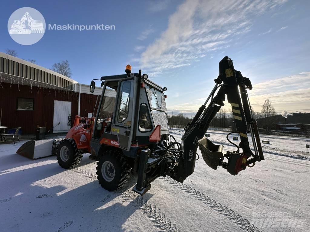 Kubota R 420 Экскаваторы-погрузчики