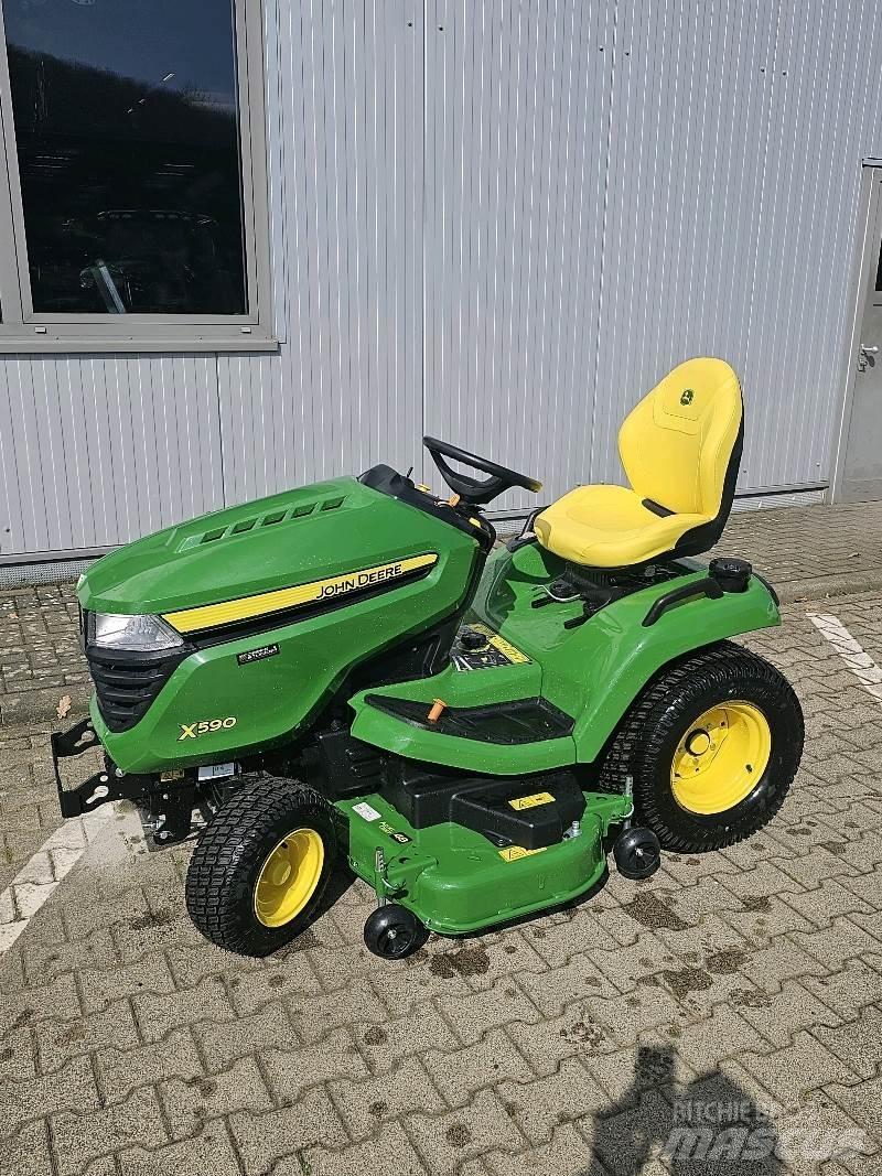 John Deere X590 Роторные косилки
