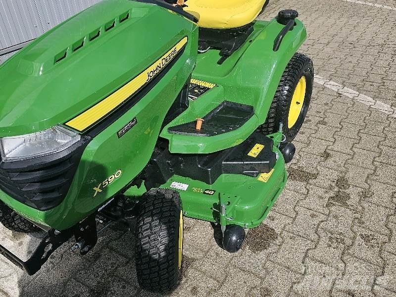 John Deere X590 Роторные косилки