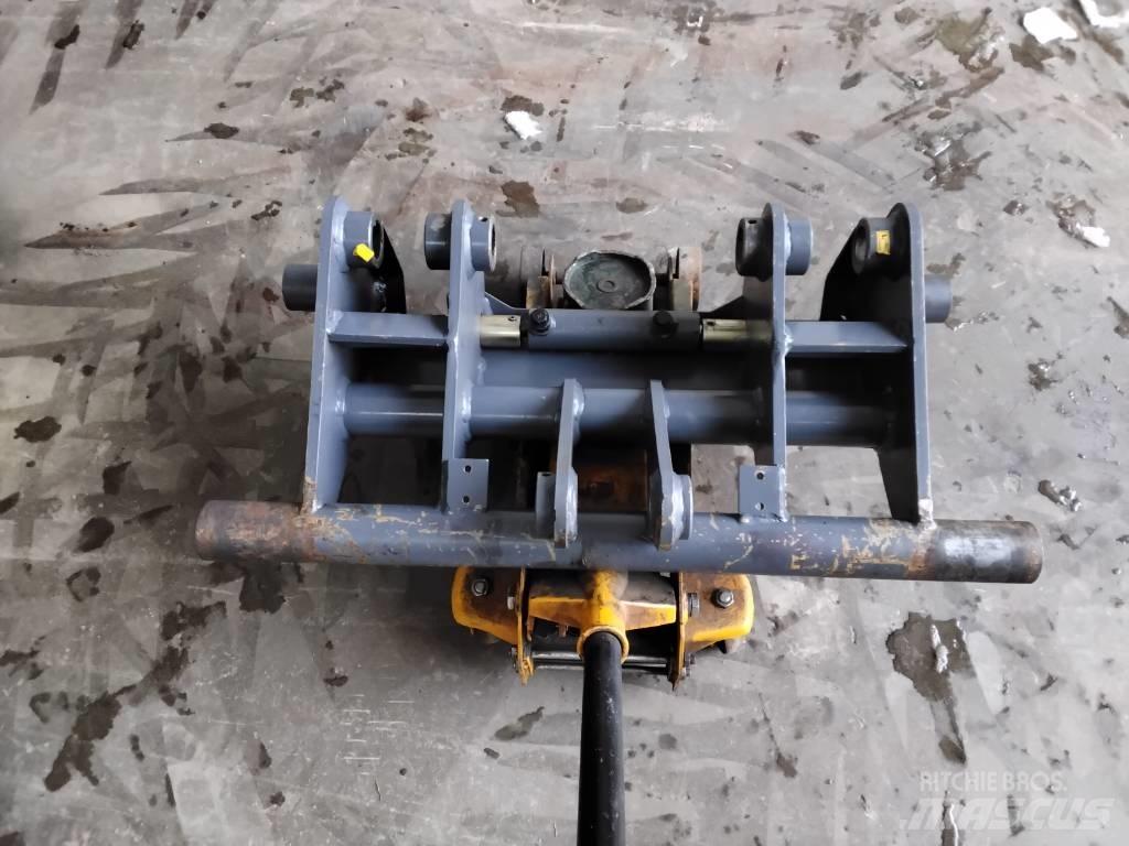 Flexitrac 1238 CAB Малые погрузчики