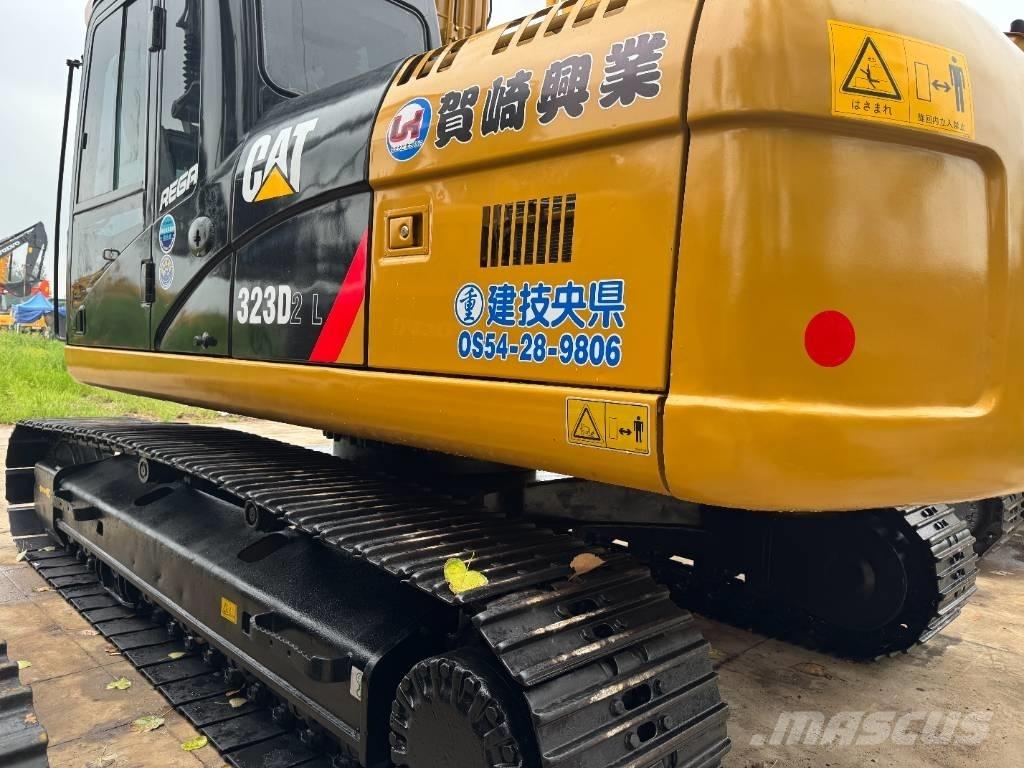 CAT 323D2 Гусеничные экскаваторы