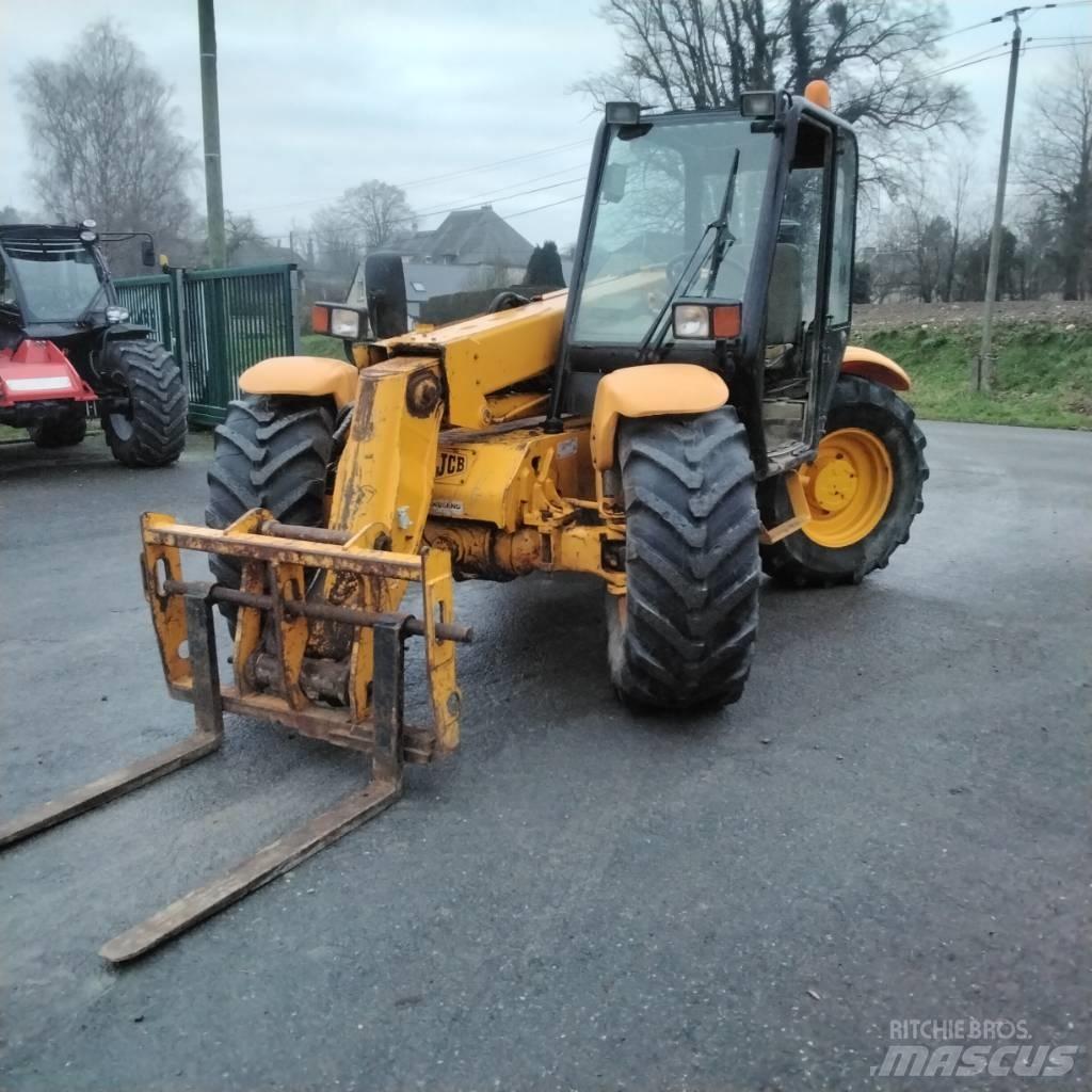 JCB 526 S Сельскохозяйственные телескопические погрузчики