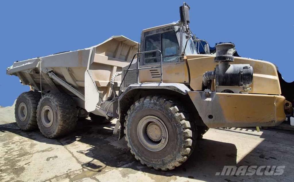 Bell B40D - 6x6 Шарнирно-сочленённые самосвалы