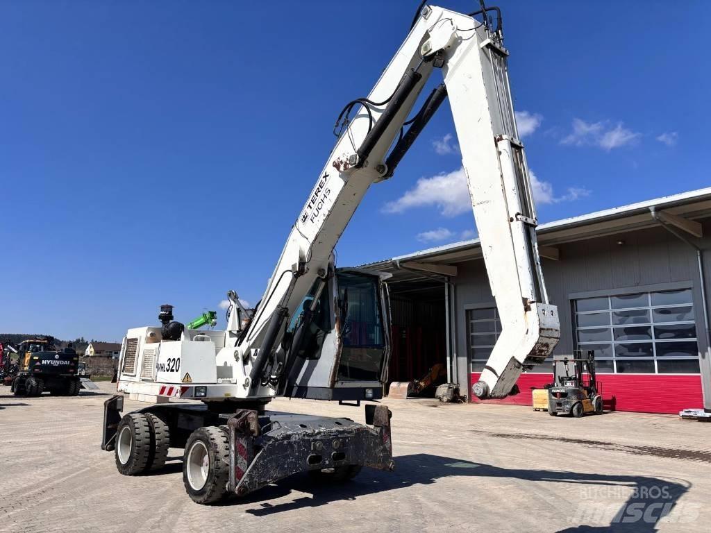Fuchs MHL 320 Перегружатели металлолома/промышленные погрузчики