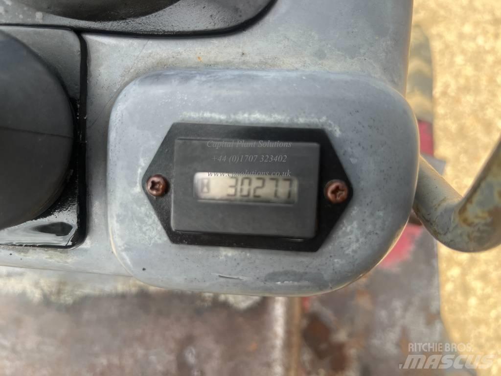 Takeuchi TB 108 Мини-экскаваторы