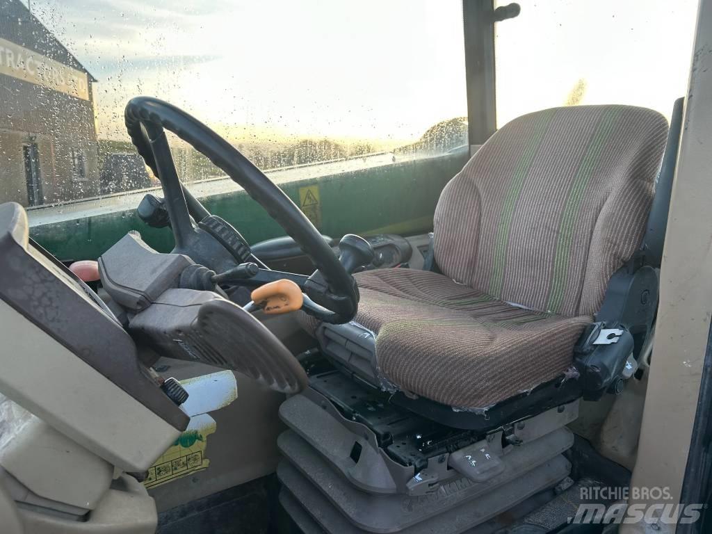 John Deere 3200 Телескопические погрузчики
