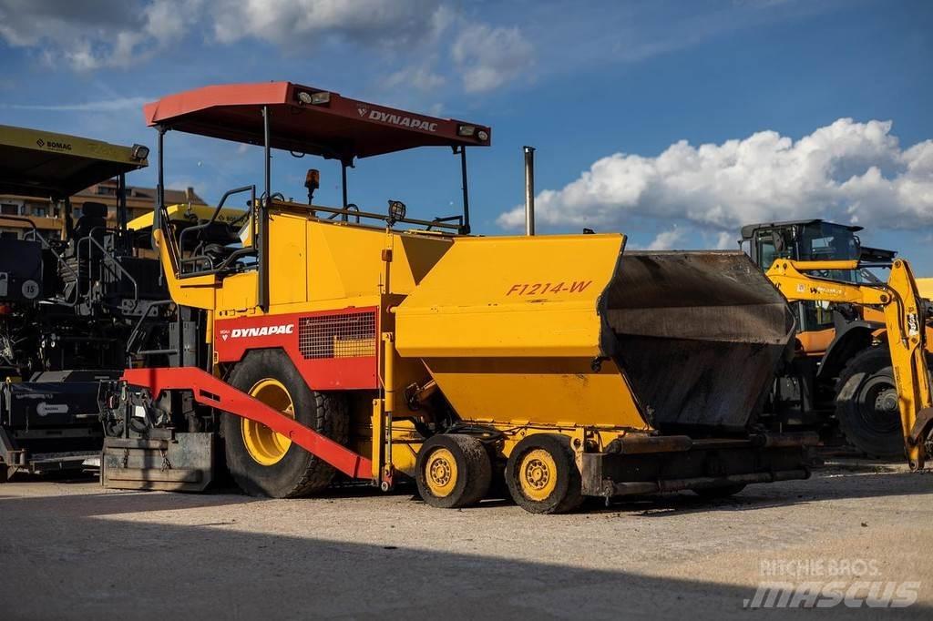 Dynapac F121-4W Асфальтоукладчики