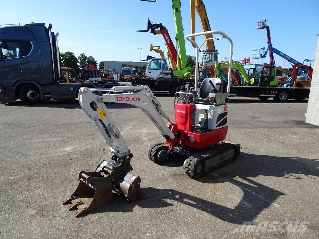 Takeuchi TB210 Мини-экскаваторы