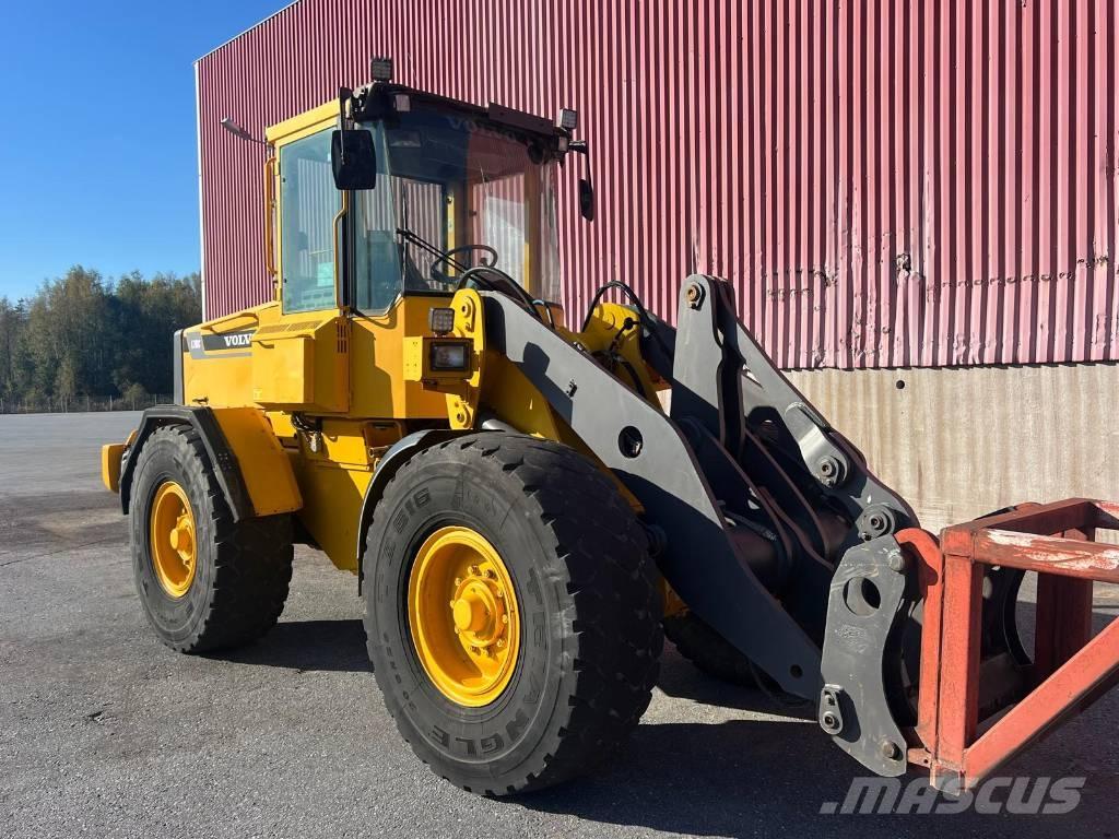 Volvo L 70 C Фронтальные погрузчики