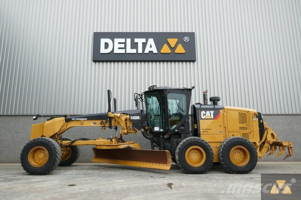 CAT 140M2 Грейдеры