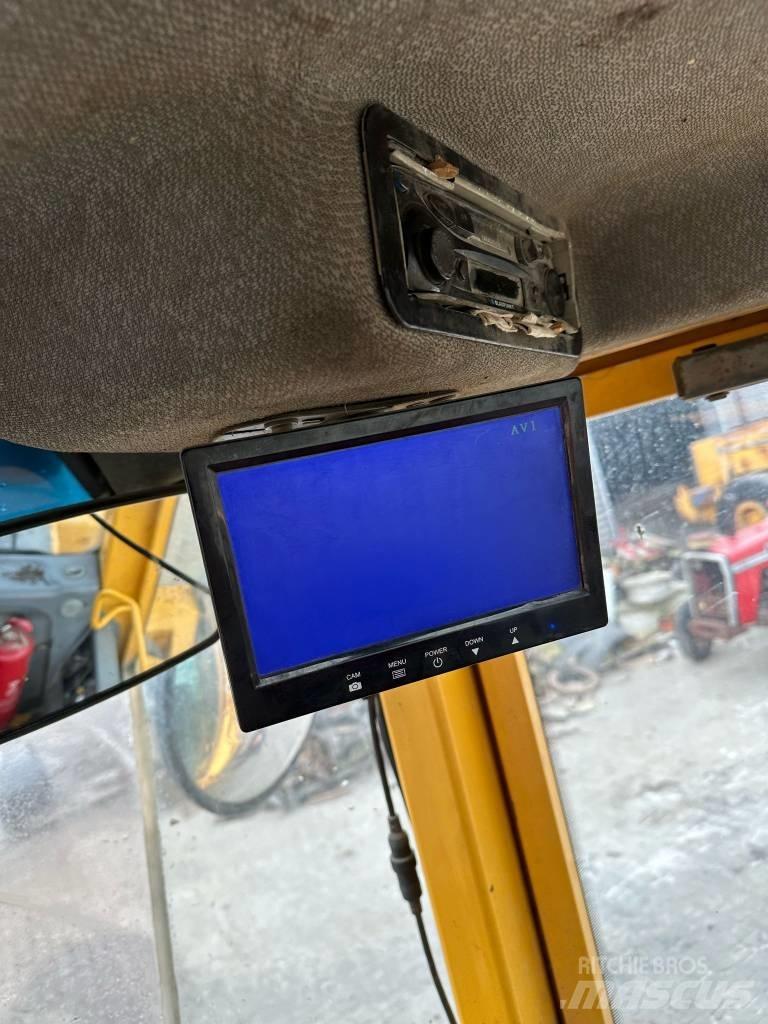 Volvo L120E Фронтальные погрузчики