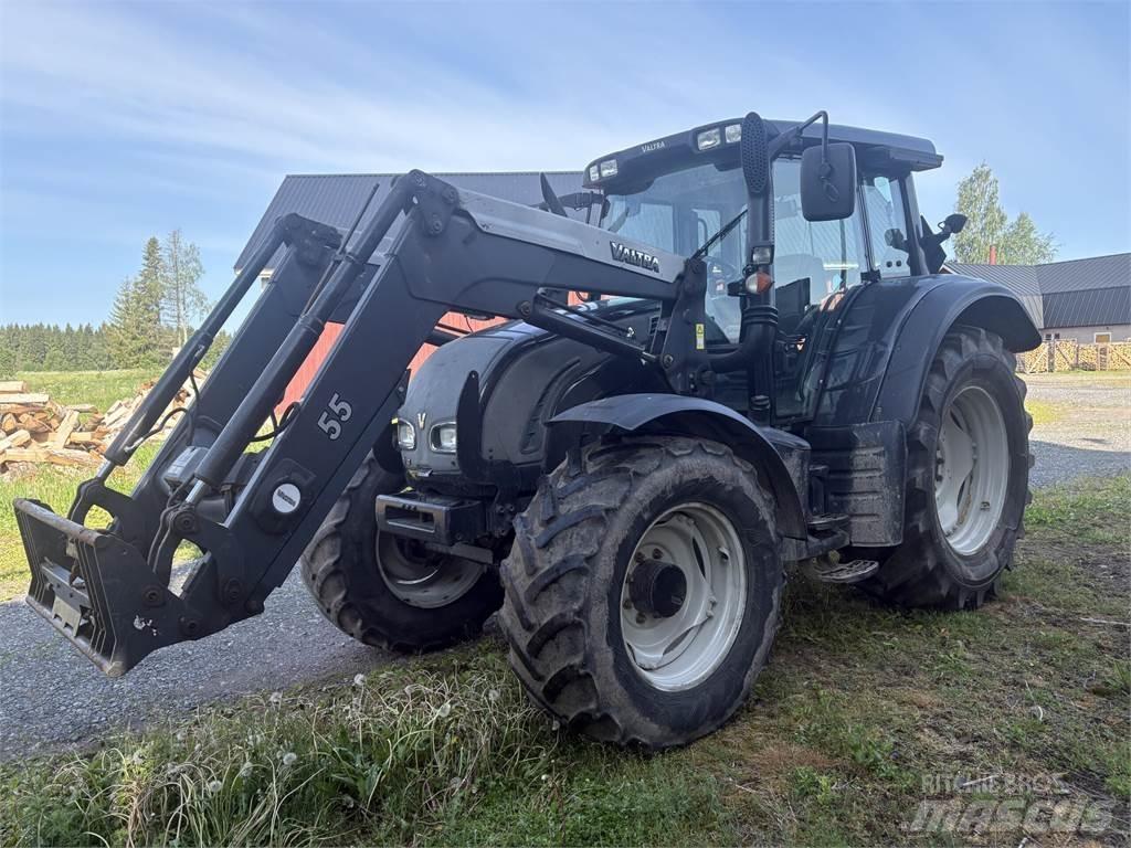 Valtra N122 Трактора