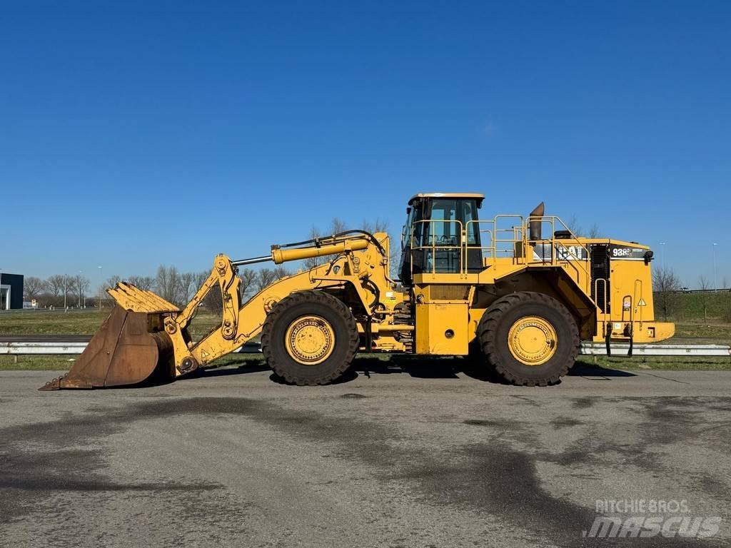 CAT 988H Фронтальные погрузчики