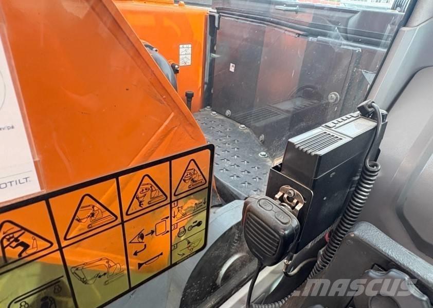 Doosan DX 235 LCR-5 Гусеничные экскаваторы