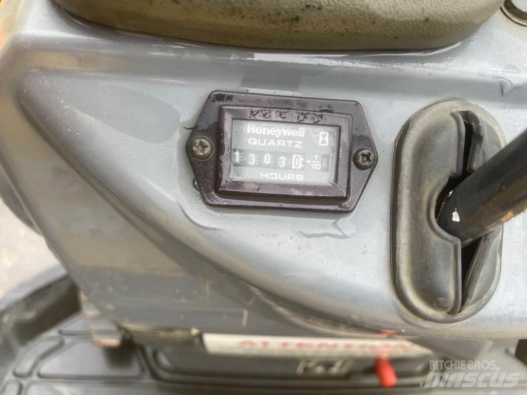 Yanmar SV08 (AH930) Мини-экскаваторы