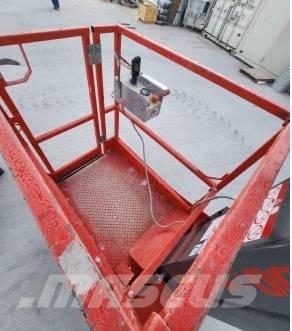SkyJack SJ 12 Компактные самоходные стреловые подъемники