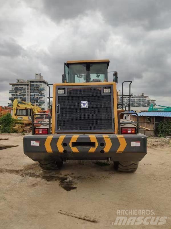 XCMG ZL50G Фронтальные погрузчики
