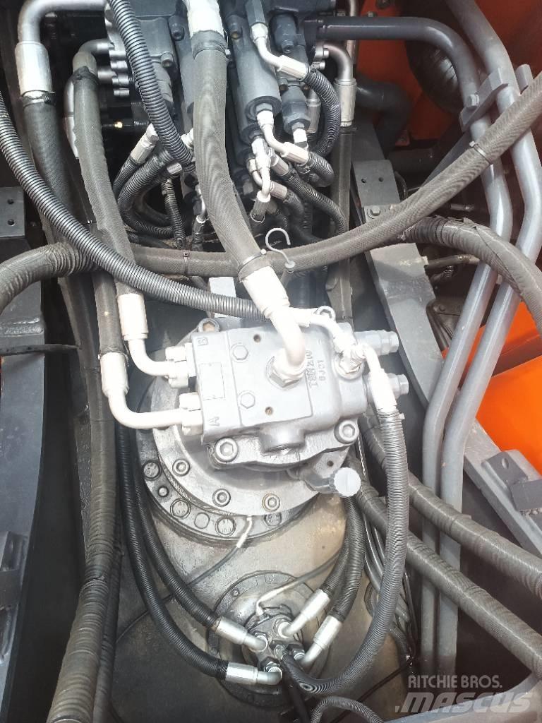 Doosan DX 225LC-9C Гусеничные экскаваторы