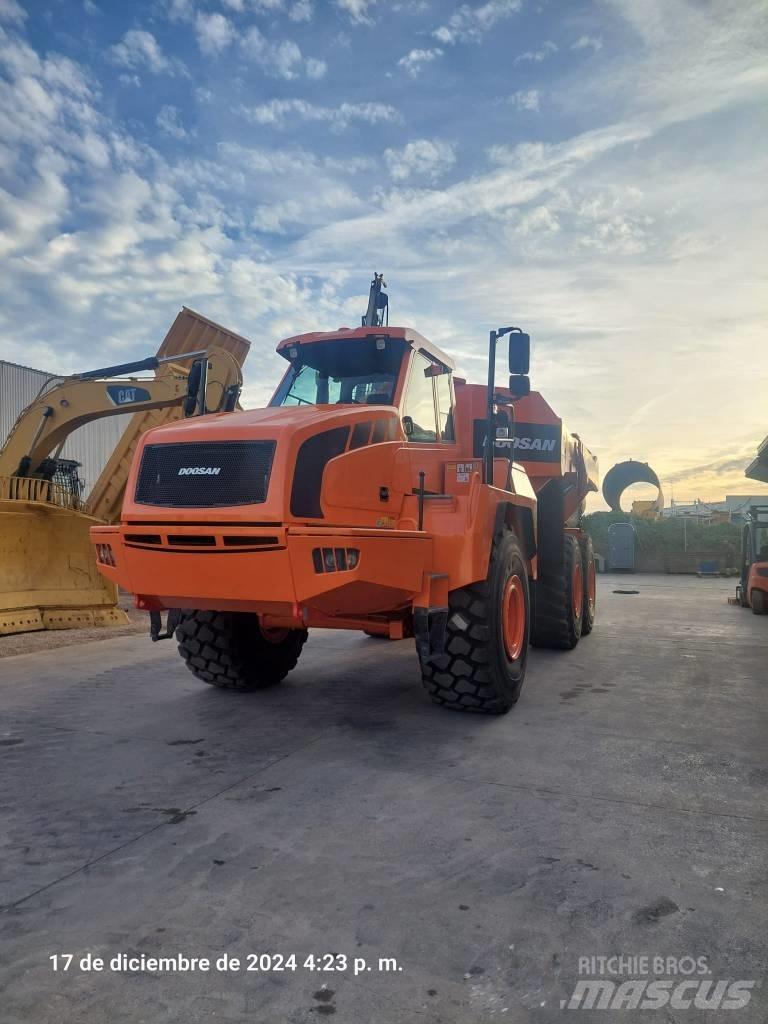 Doosan DA 40 Шарнирно-сочленённые самосвалы