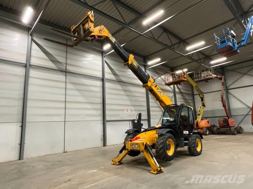 JCB 535-125 Телескопические погрузчики