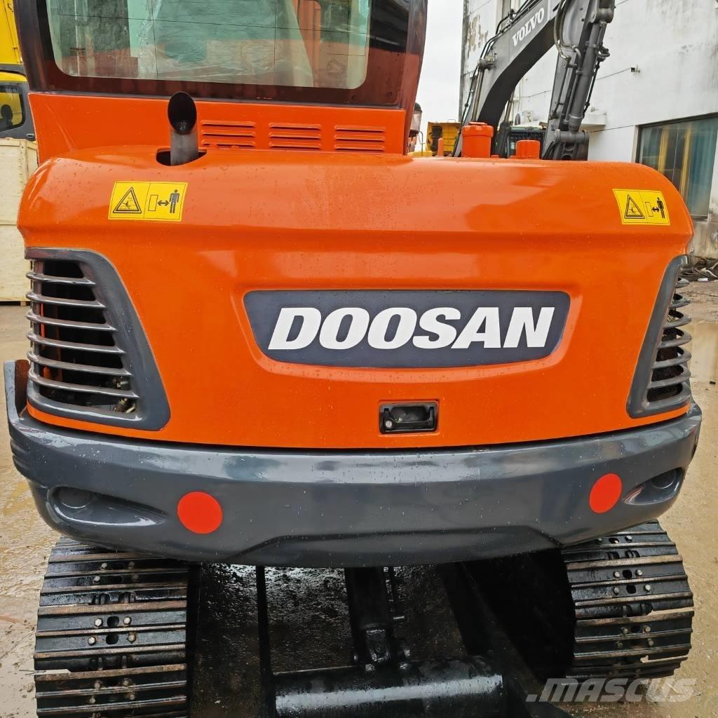 Doosan DX 55-9 C Гусеничные экскаваторы