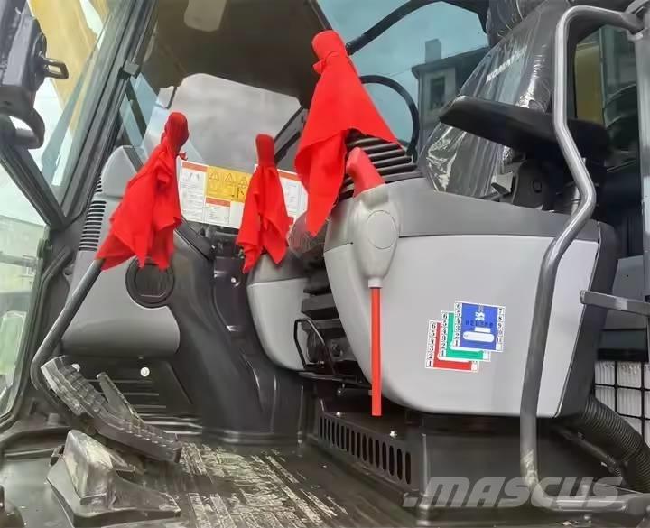 Komatsu PC220-8 Гусеничные экскаваторы