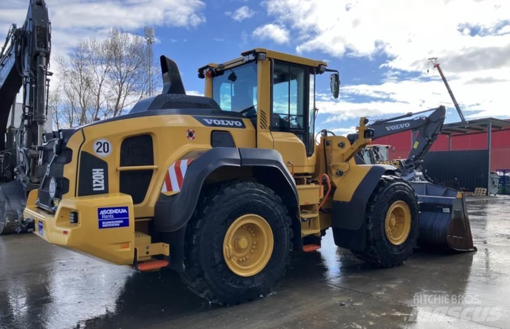 Volvo L120H Фронтальные погрузчики