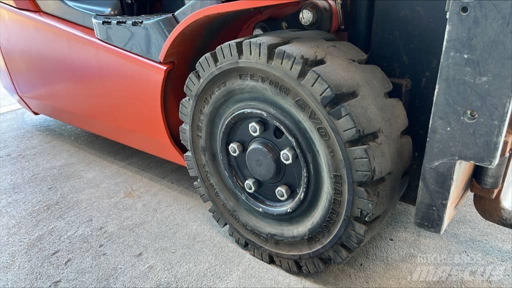 Toyota 8 FBEK 16 T Электропогрузчики