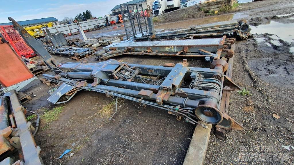  Hooklift DAMAGED Мультилифты