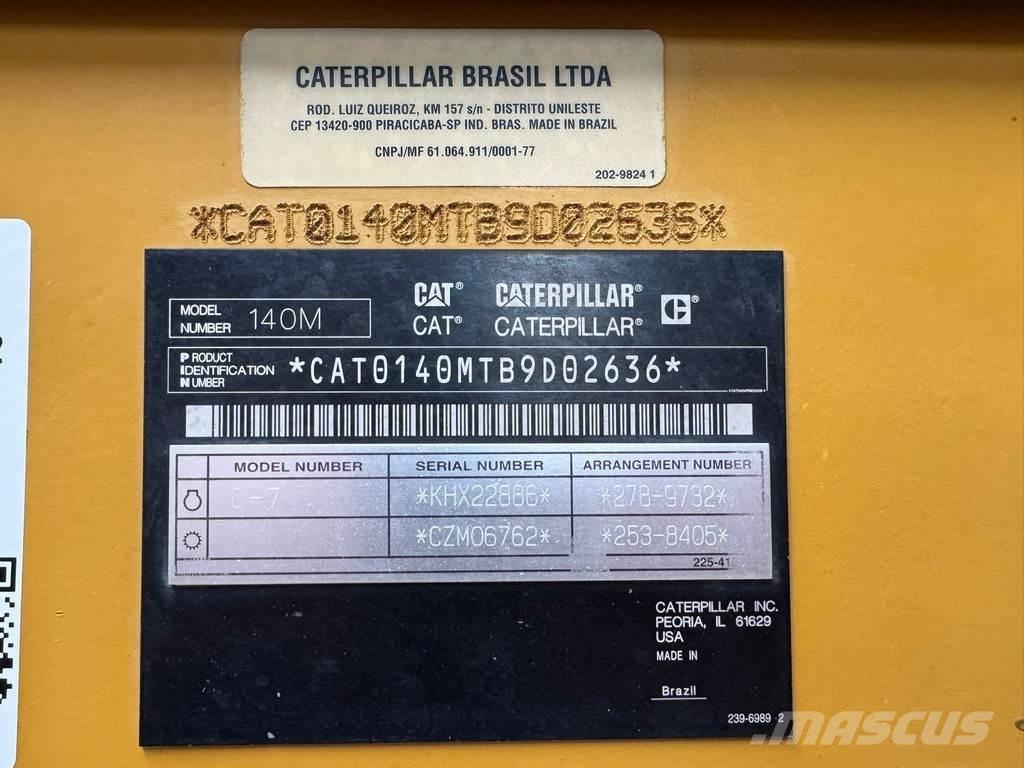 CAT 140M Грейдеры